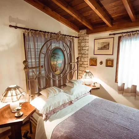 De Charme Torre Agnese Bed & Breakfast